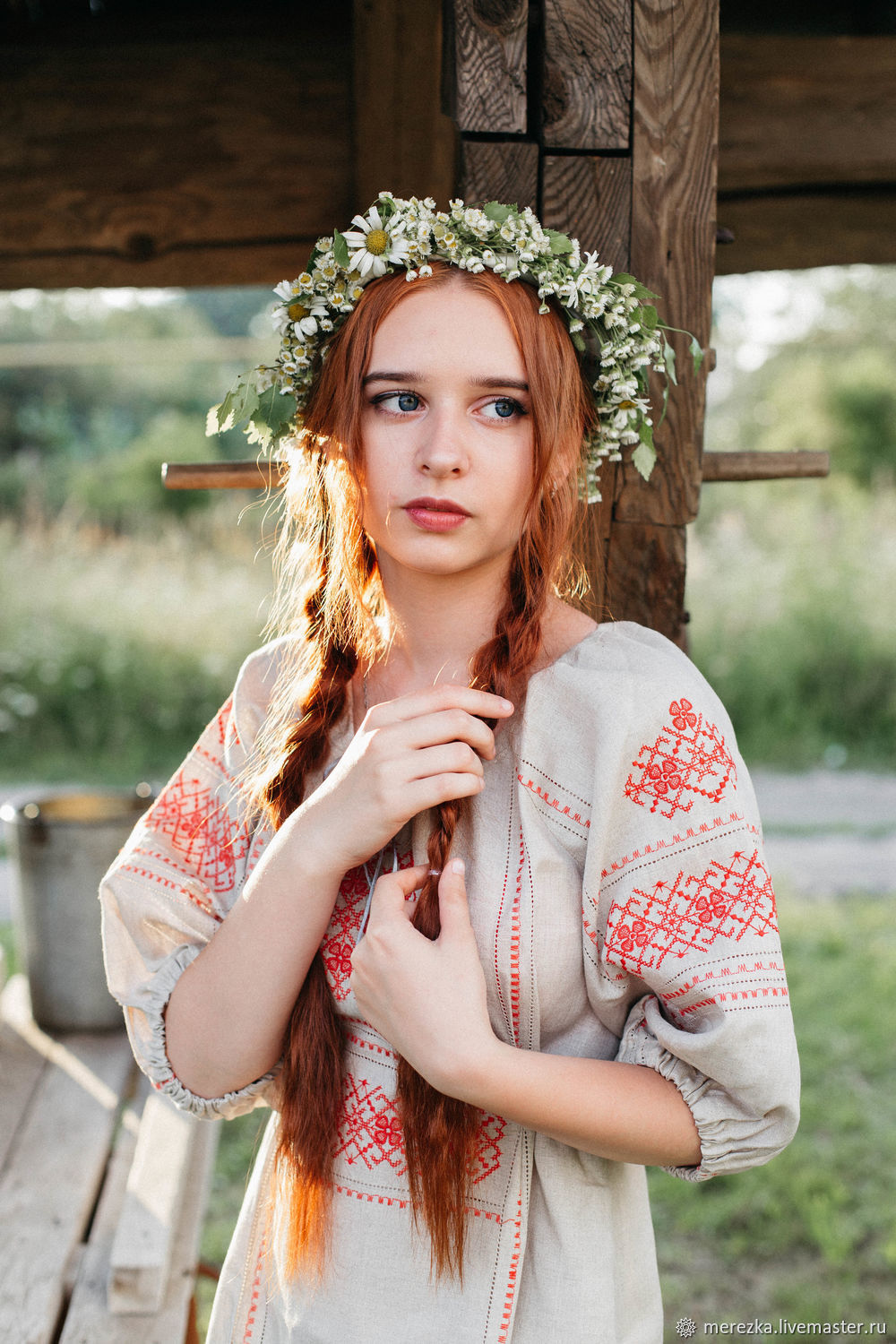 Girls in Slavic costumes in Xinbei